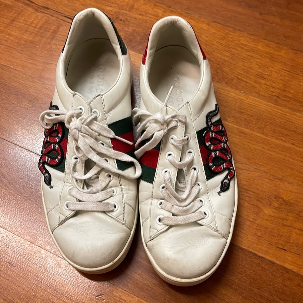 Gucci sneakers size 7/12 unisex